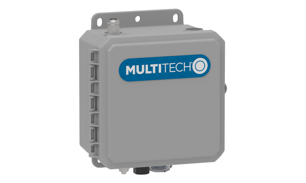 Netmore LoRaWAN 4G Outdoor 8-channel gateway with accessories, LoRa 6dBi antenna